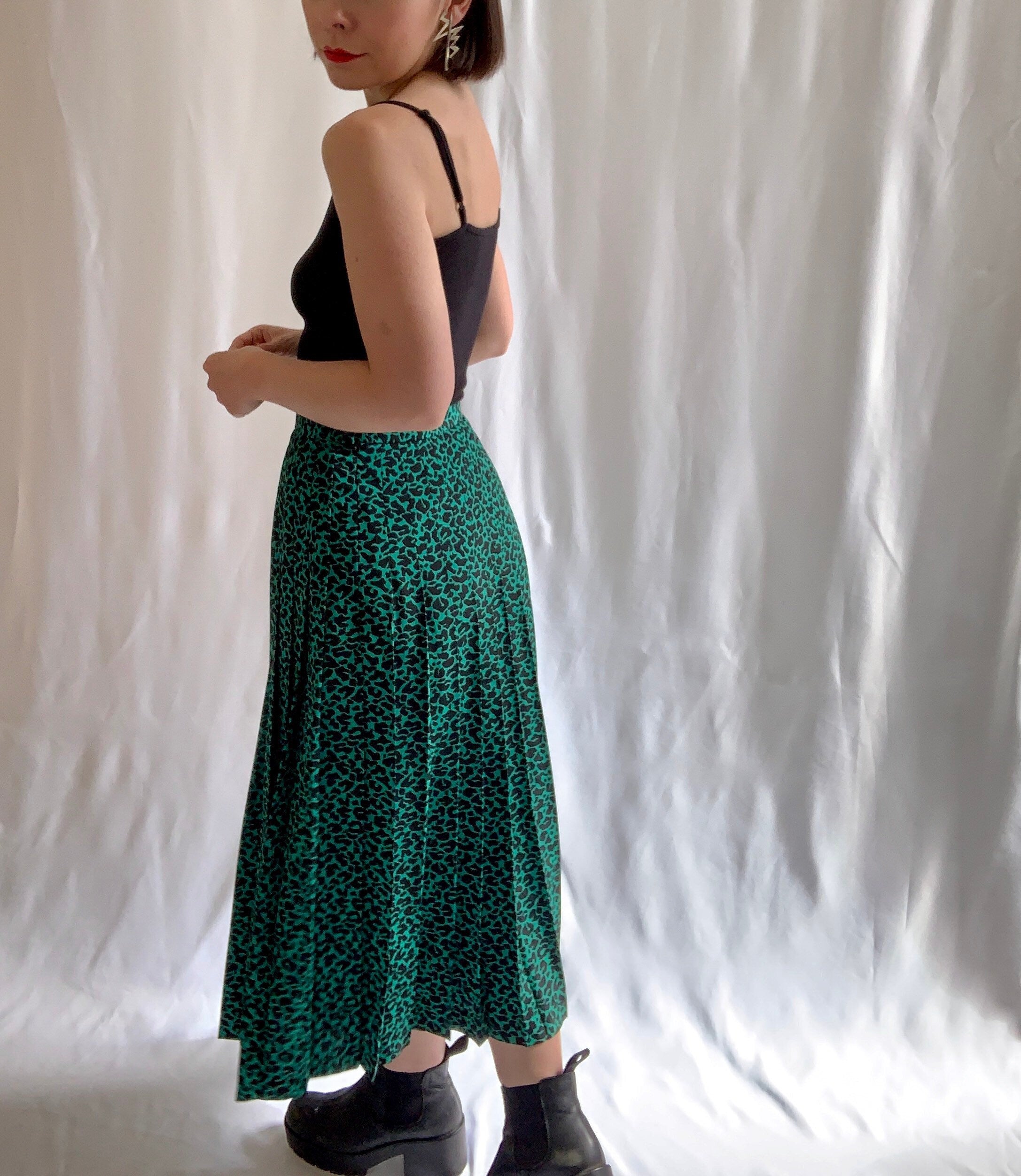 Vintage 1980s green leopard print pleated midi skirt by Country Casual RESEARCHED REWORN