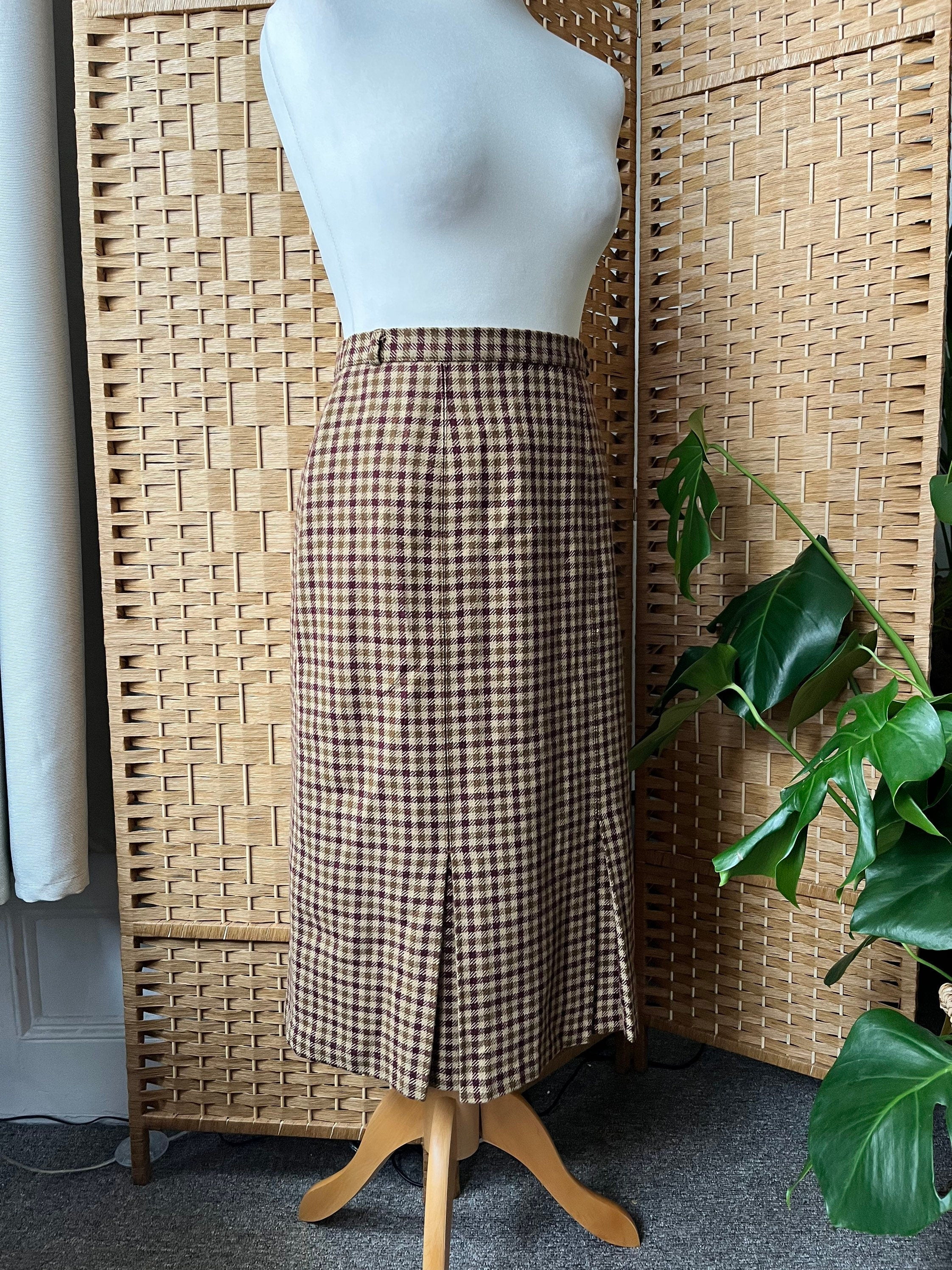 Long camel outlet wool skirt